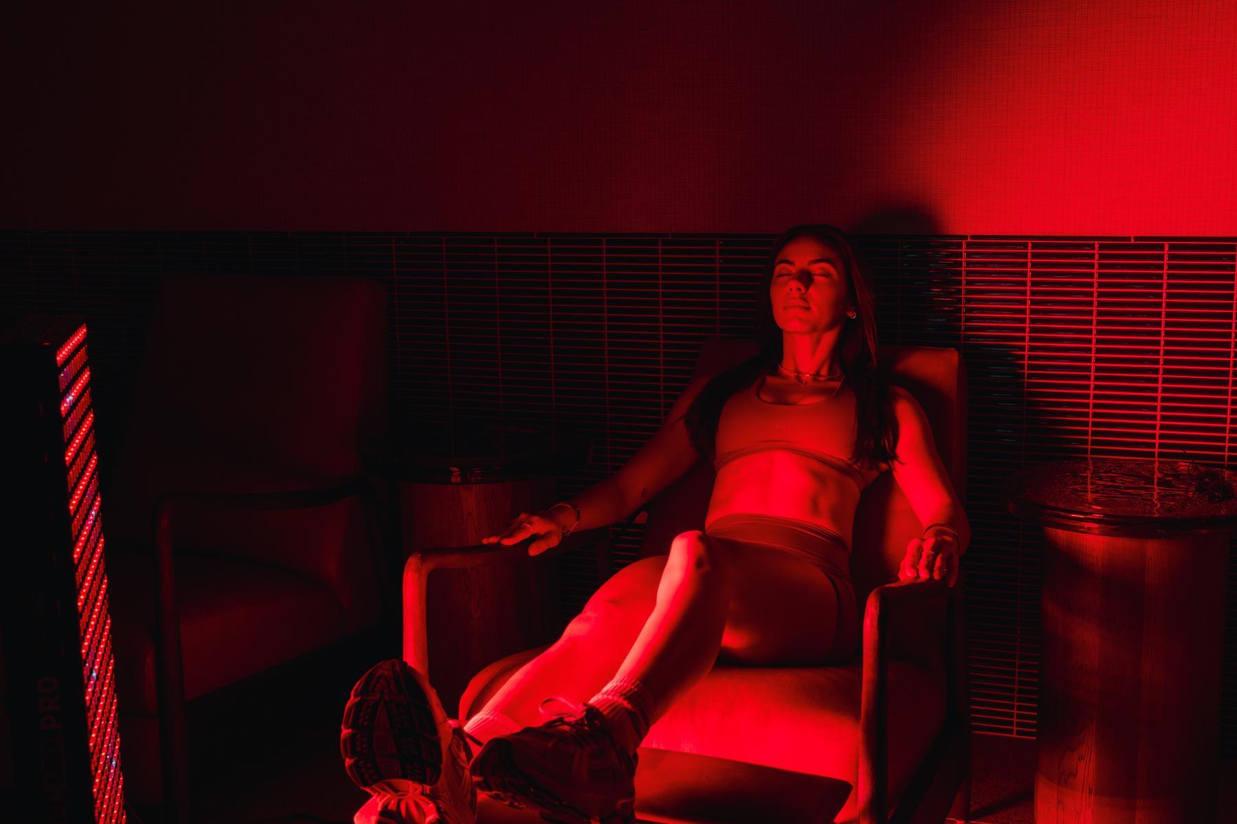 Red light therapy room at Rambler College Park North