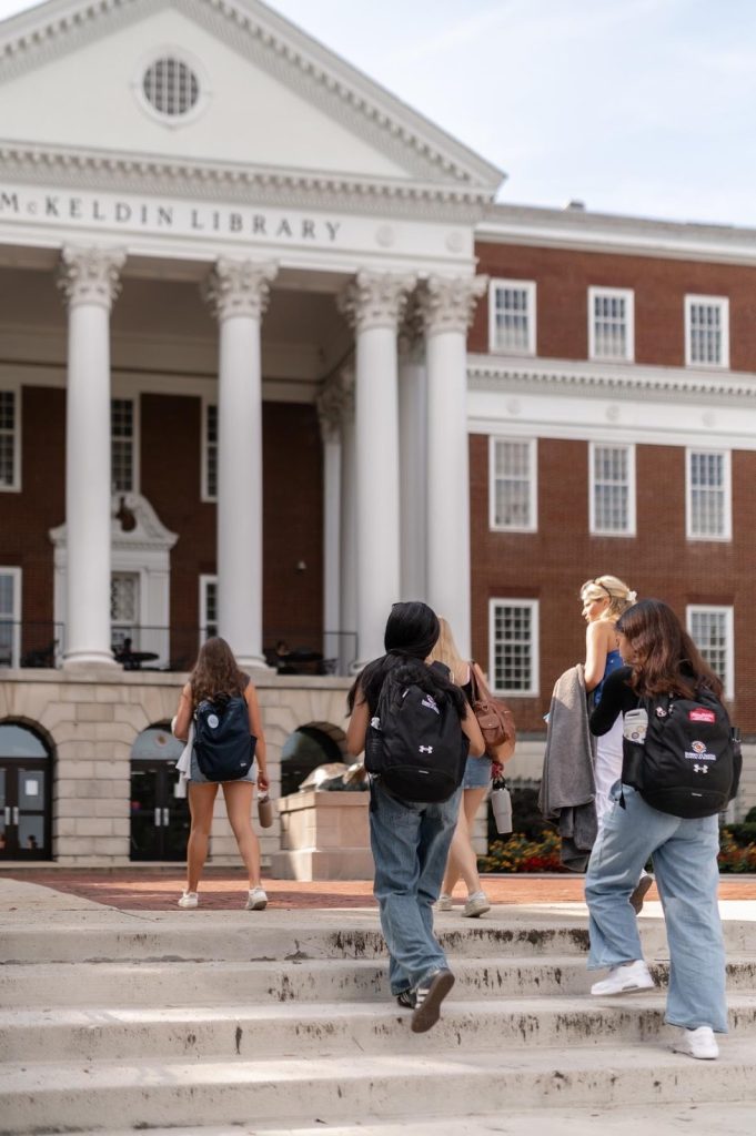 Students walking to McKeldin Library.