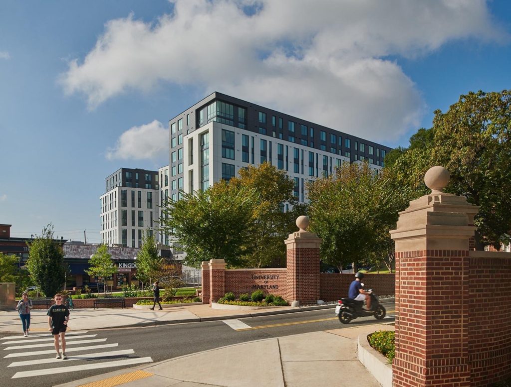 Exterior view of Union on Knox near UMD campus. 