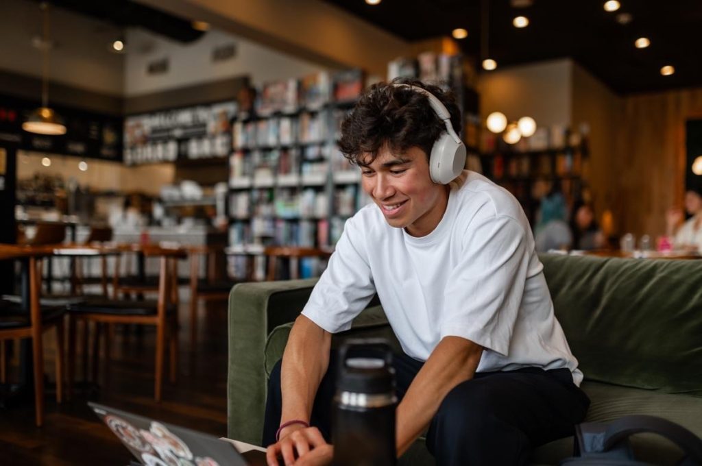 Student studying in a café near UMD campus.
