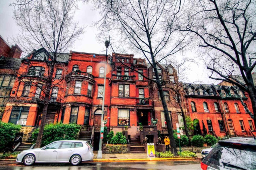Exterior of The Mansion on O Street.