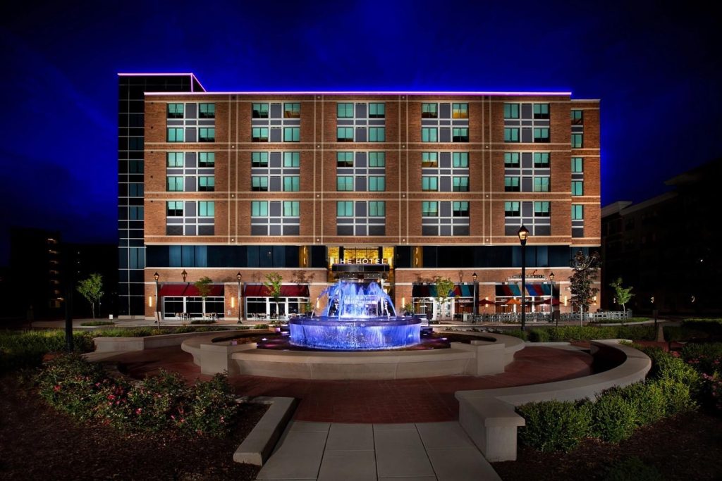 Exterior view of the Hotel at Arundel Preserve.